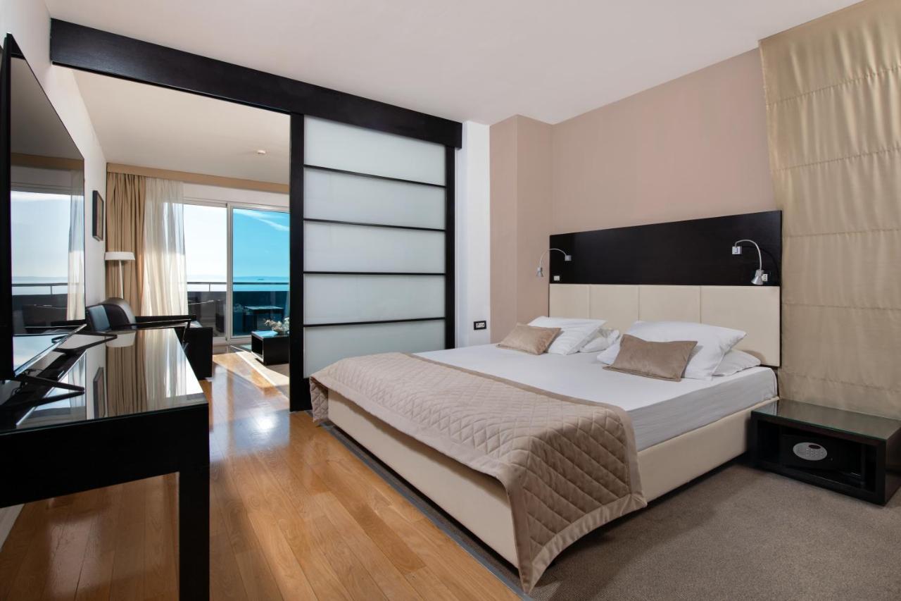Hotel San Antonio Podstrana Dış mekan fotoğraf