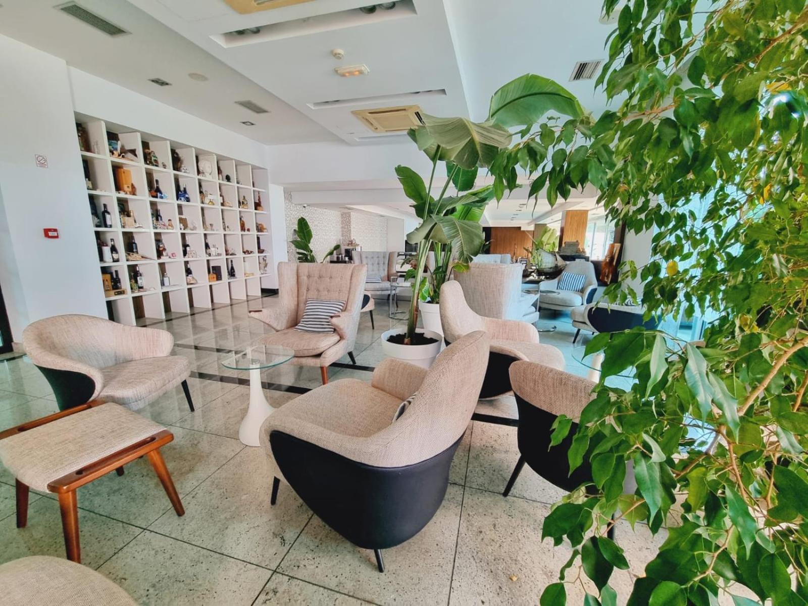 Hotel San Antonio Podstrana Dış mekan fotoğraf