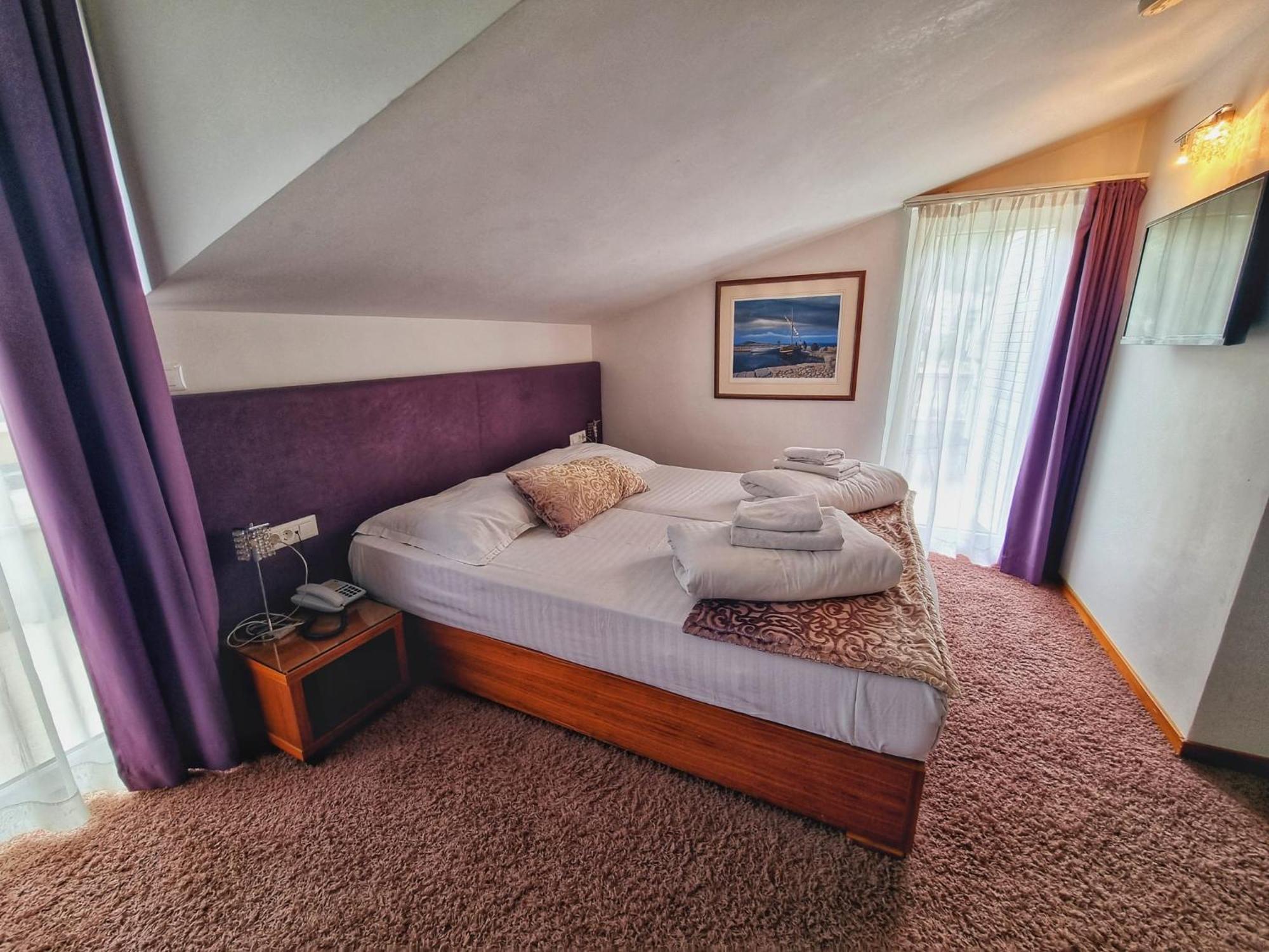 Hotel San Antonio Podstrana Dış mekan fotoğraf