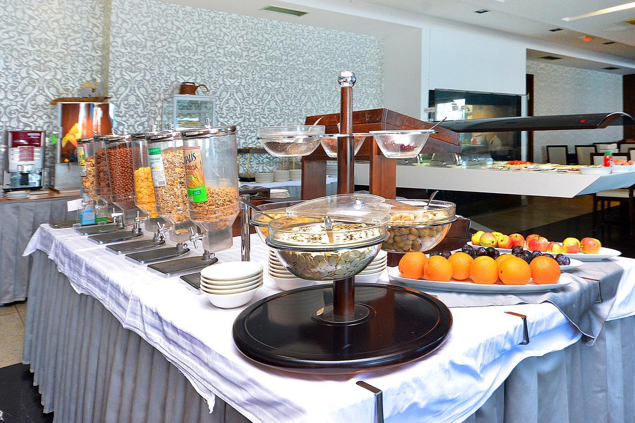 Hotel San Antonio Podstrana Dış mekan fotoğraf