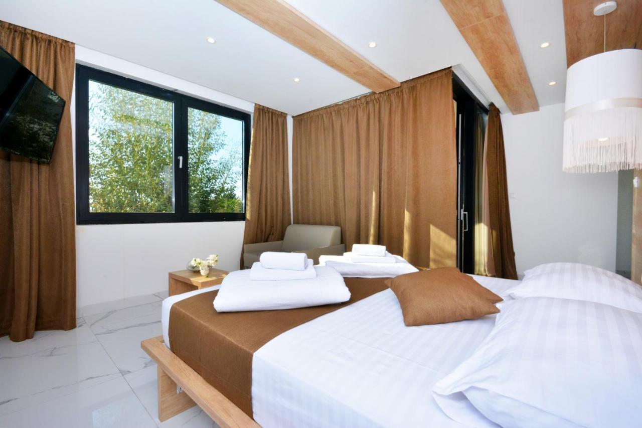 Hotel San Antonio Podstrana Dış mekan fotoğraf